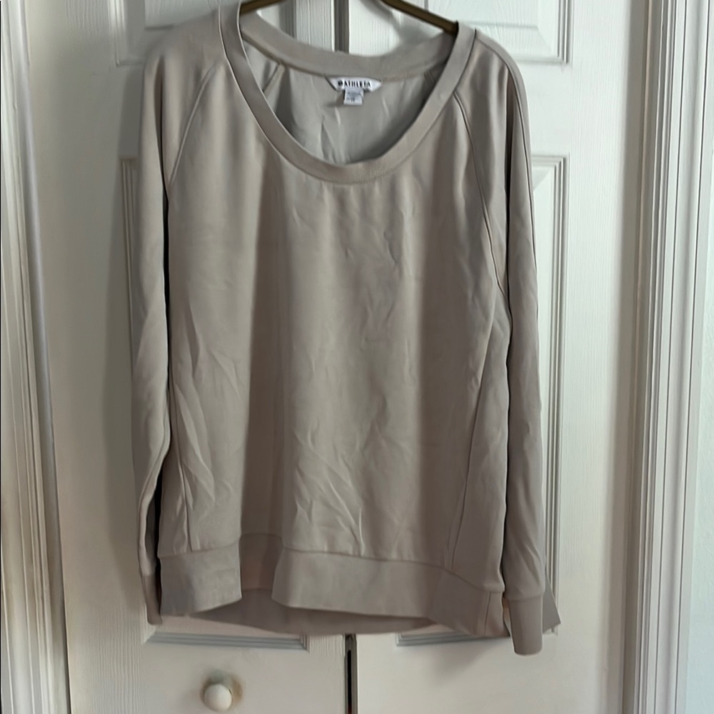 Athleta Relaxed Boxy Long Sleeve Sweatshirt in Gray and Tan